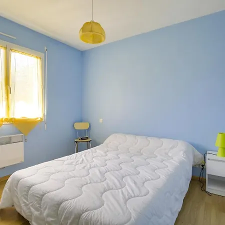 Maison Moderne A Bourg, 4 Pers., Pres Du Centre-ville, Grand Terrain - Fr-1-521-131 بيسكاروس